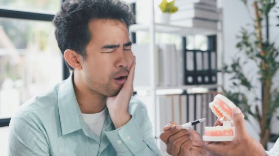 Jangan Anggap Sepele! Ini Risiko Sakit Gigi jika Diabaikan, Lengkap Rekomendasi Dokternya di Bandung