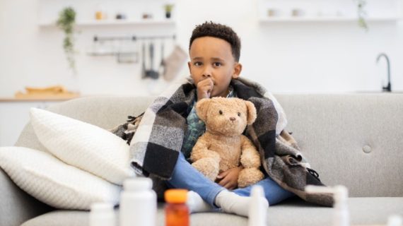 Si Kecil Batuk Berdahak? Yuk, Periksa ke Dokter Anak Bandung!