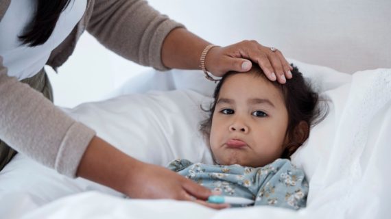 Si Kecil Demam Setelah Lebaran, Apa Penyebabnya? Ini Penjelasan dan Rekomendasi Dokter Anak Bandung untuk Penanganan Terbaik